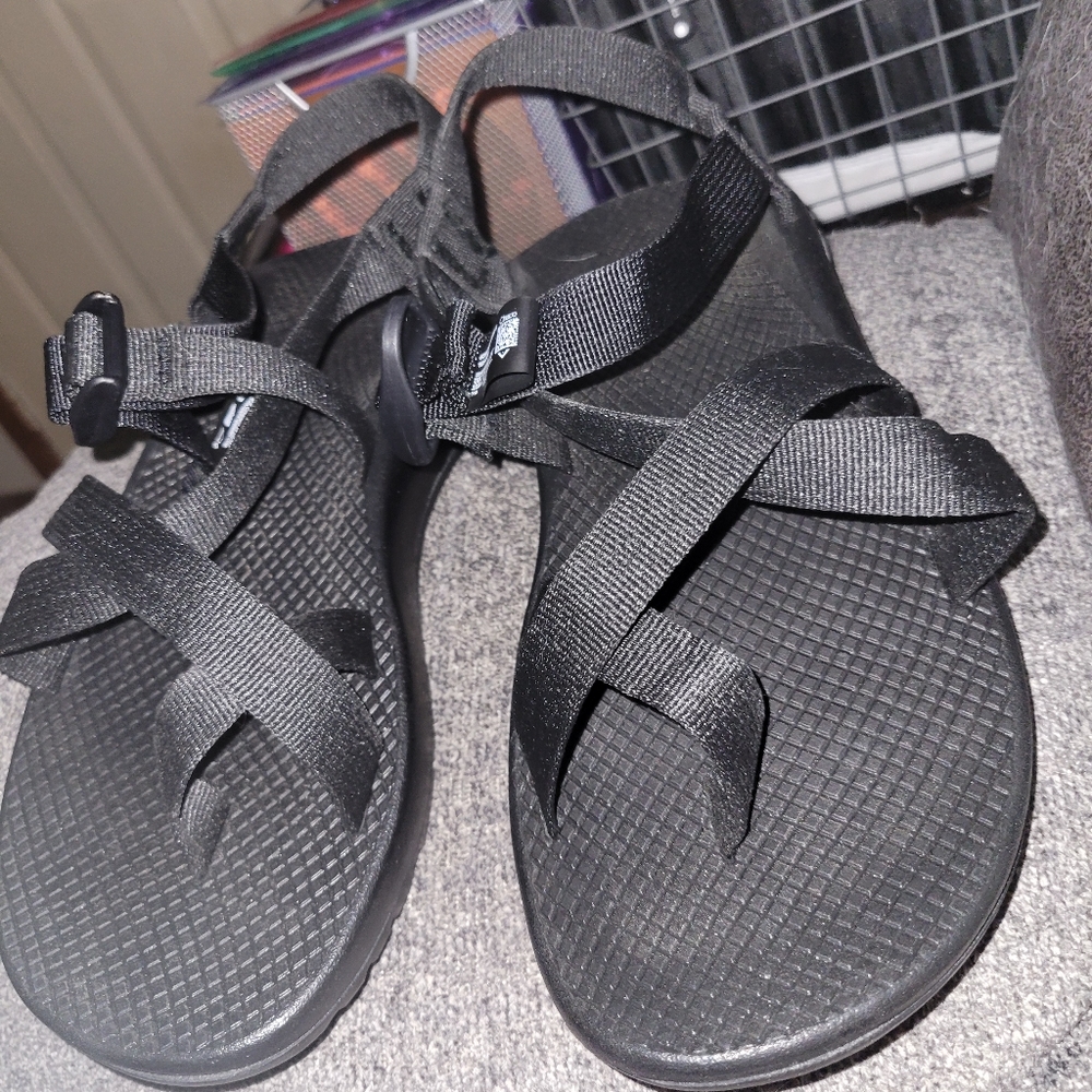 Chaco Womens 10 W Z/2 sandals